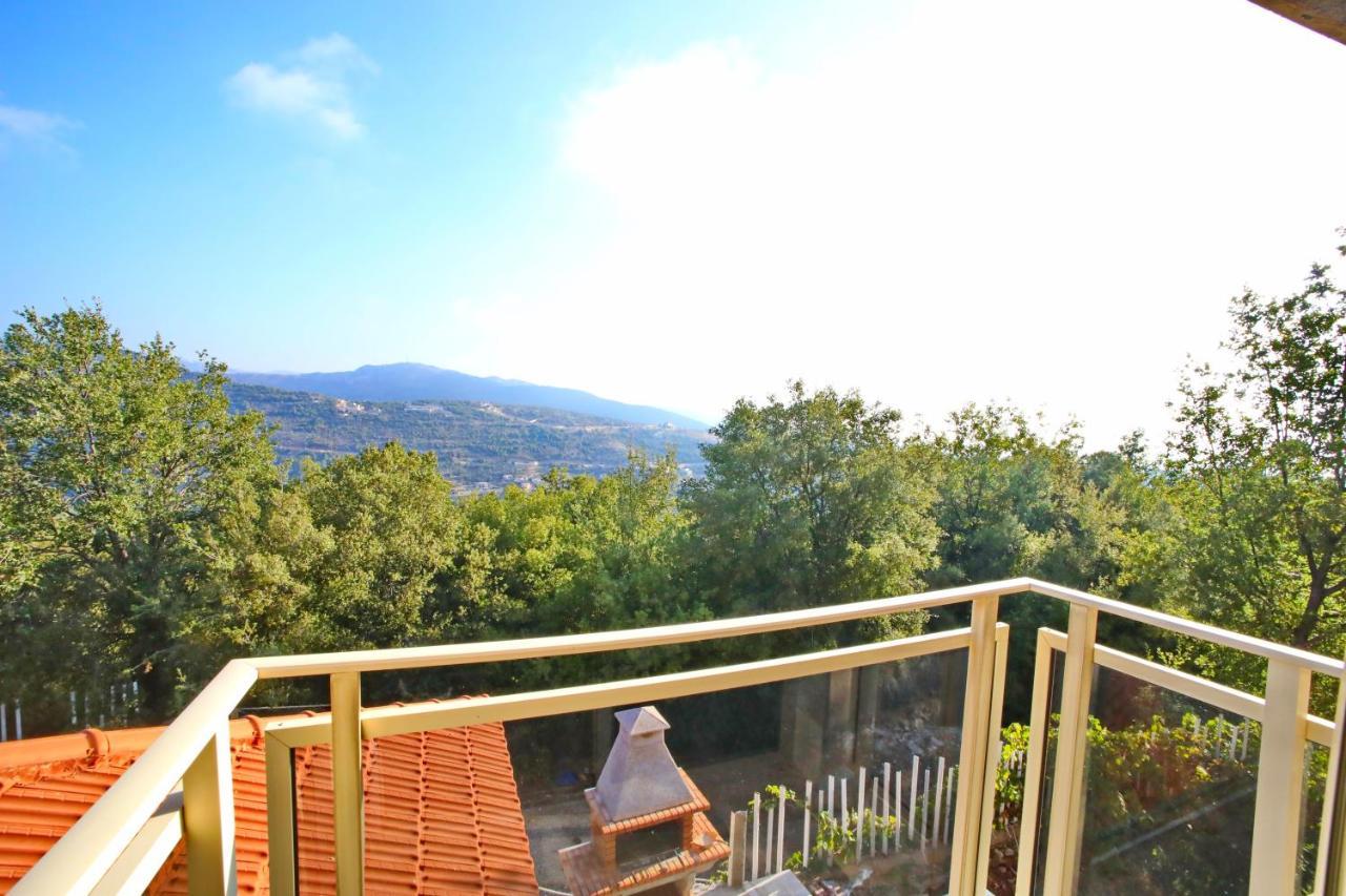 Beit Mema Villa Ad Dahr Bagian luar foto