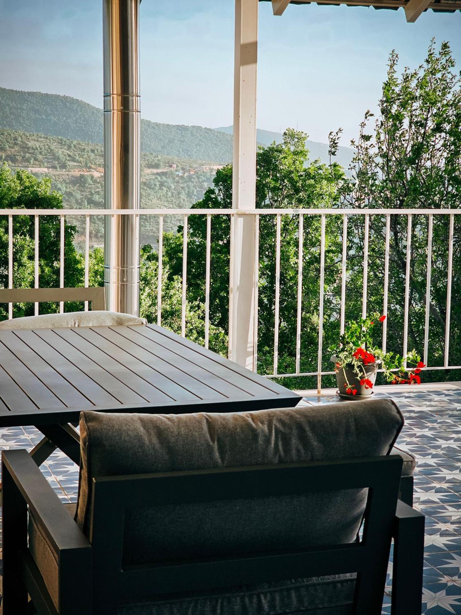 Beit Mema Villa Ad Dahr Bagian luar foto